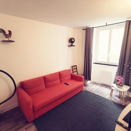 Bel Appartement Prés de la gare RER C -REFAIT A NEUF -spacieux 4 pièces Étampes Exterior foto